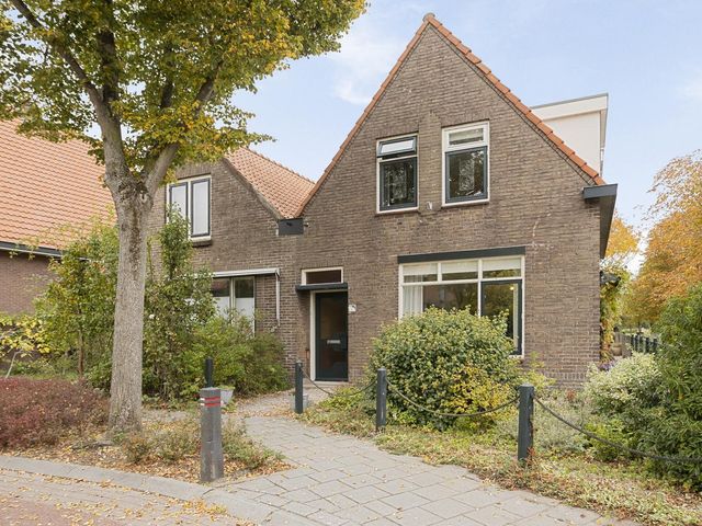 Burgemeester van Cittersstraat 2, Kortgene