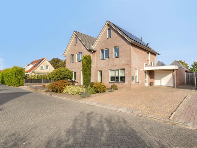 Beukenlaan 9, Emmer-Compascuum