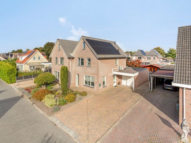 Beukenlaan 9, Emmer-Compascuum