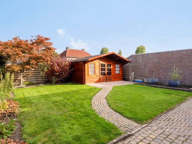 Beukenlaan 9, Emmer-Compascuum