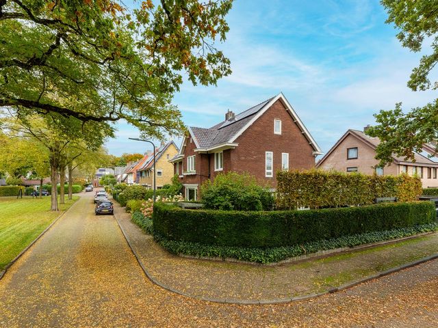 Burgemeester Brandtlaan 2, Velp