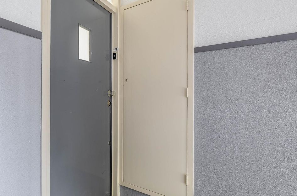 Ruigenhoek 79