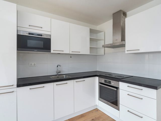 Dorpsweg 59A01, Rotterdam