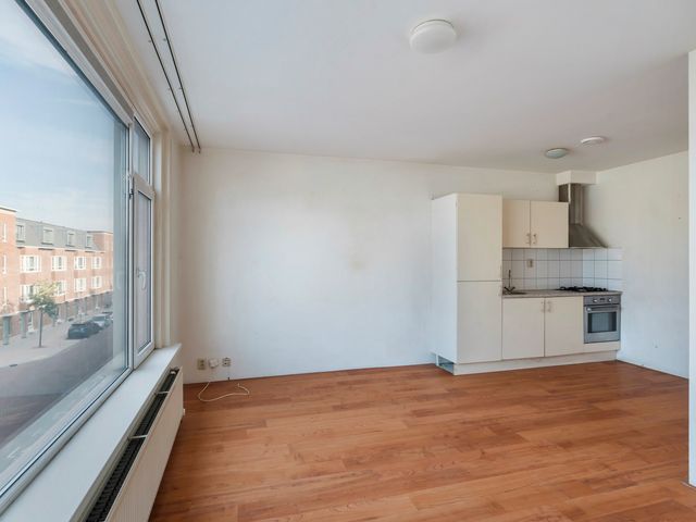 Bas Jungeriusstraat 118B02, Rotterdam