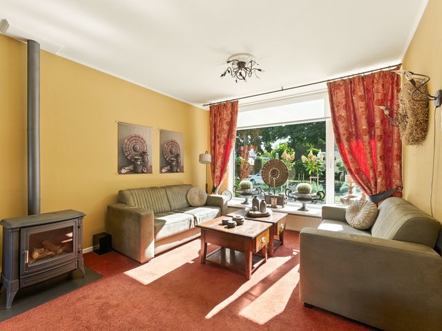 Merelstraat 8, Alblasserdam