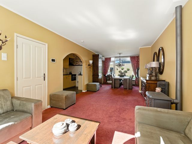 Merelstraat 8, Alblasserdam