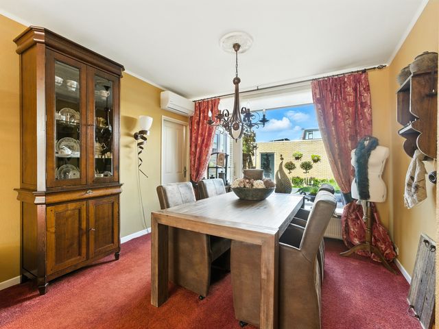 Merelstraat 8, Alblasserdam