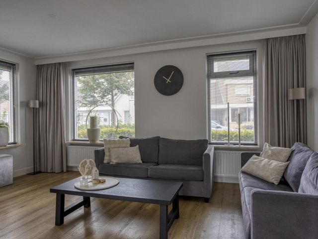 Zeegravensingel 61, IJsselmuiden