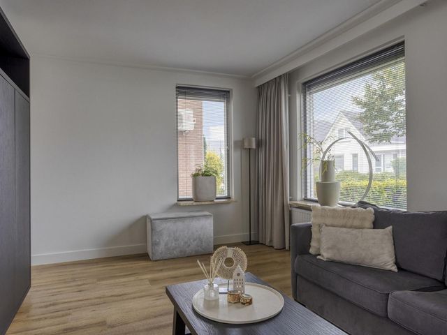 Zeegravensingel 61, IJsselmuiden