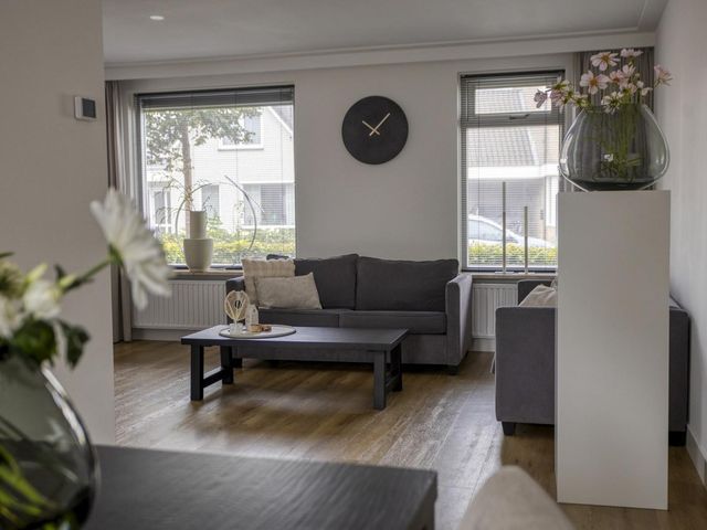 Zeegravensingel 61, IJsselmuiden