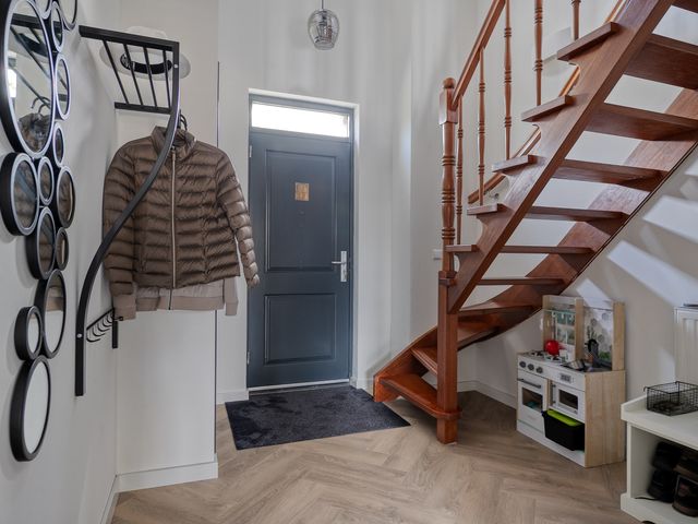 Molenlaan 9, Dinteloord