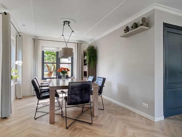 Molenlaan 9, Dinteloord