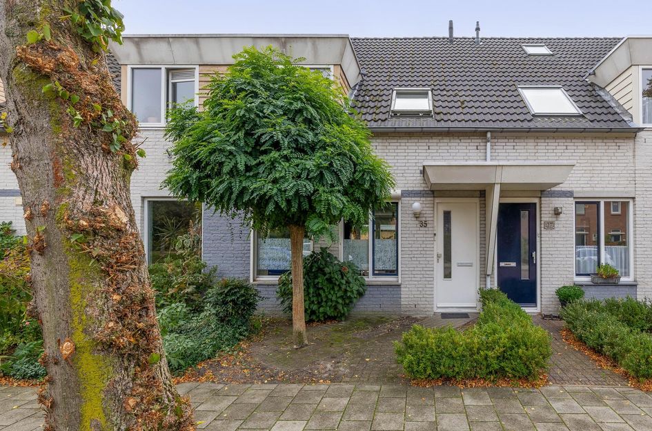 Kapelaan Nausstraat 35