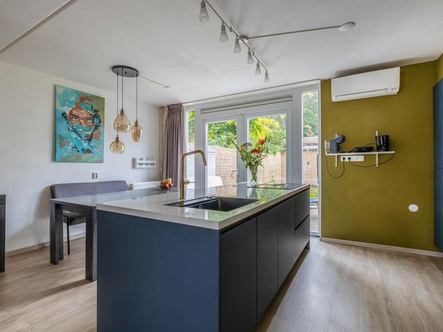 Kapelaan Nausstraat 35, Venlo