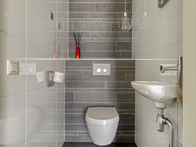 Josine Reulinglaan 19, Vlissingen