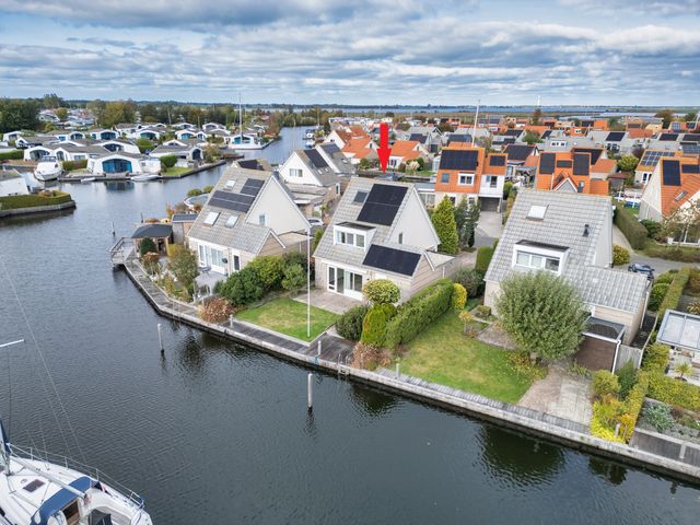 Kievit 11, Lemmer