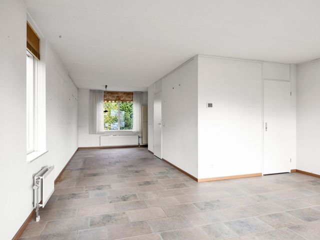 Kievit 11, Lemmer