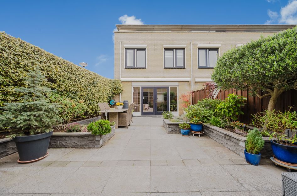 Else van der Banstraat 127