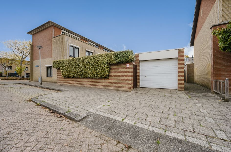 Else van der Banstraat 127