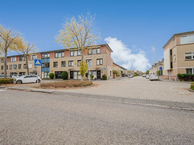 Else van der Banstraat 127, Spijkenisse