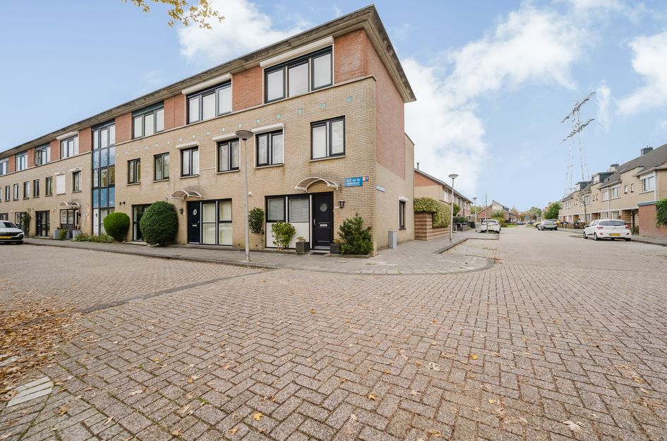 Else van der Banstraat 127