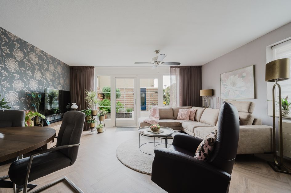 Else van der Banstraat 127