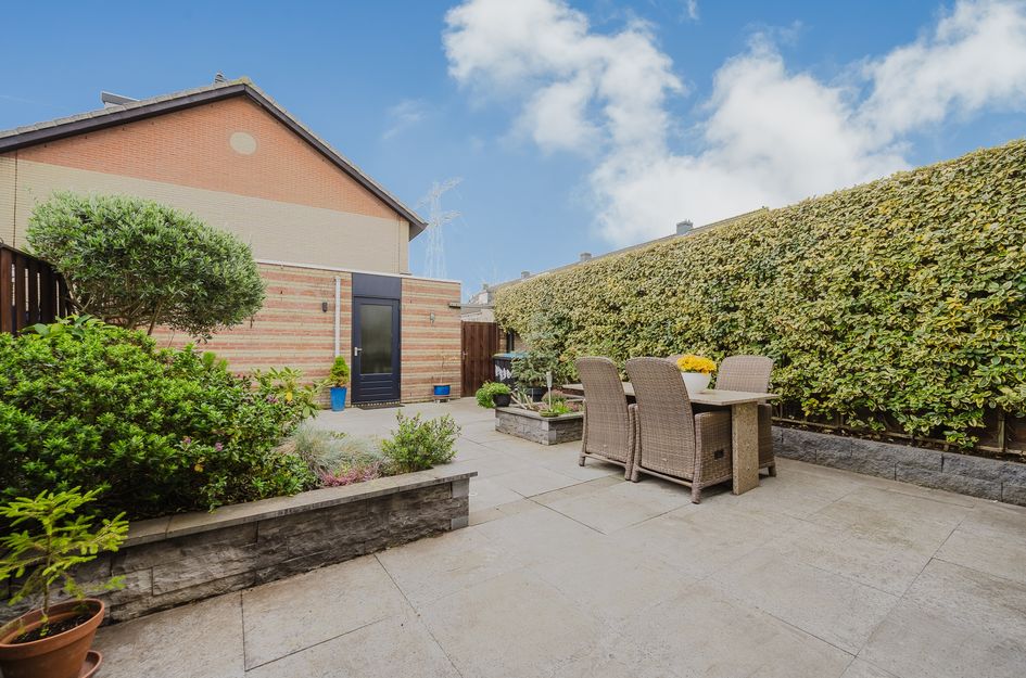 Else van der Banstraat 127