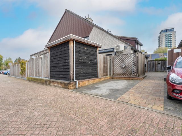 Tamarstraat 14, Spijkenisse