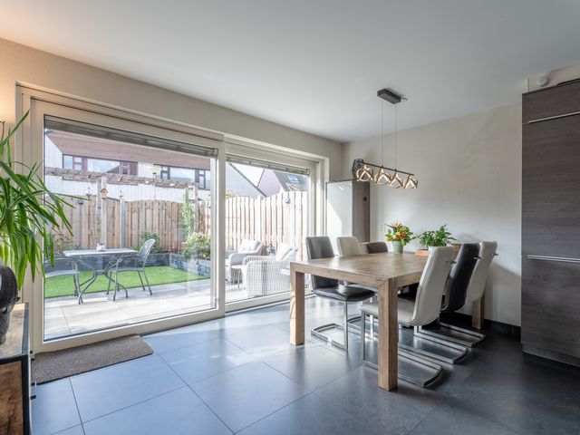 Tamarstraat 14, Spijkenisse