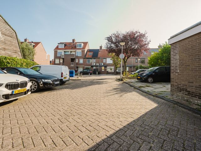 Slakkenveen 231, Spijkenisse