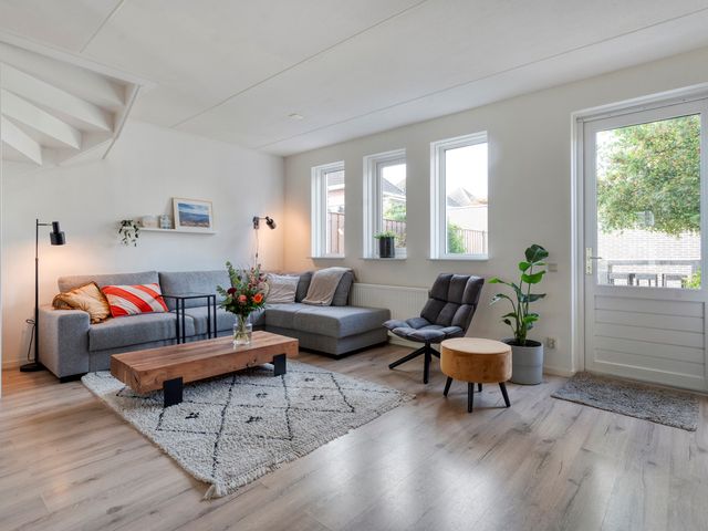 Van Kouwenborchstraat 45, Hardenberg