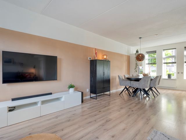 Van Kouwenborchstraat 45, Hardenberg