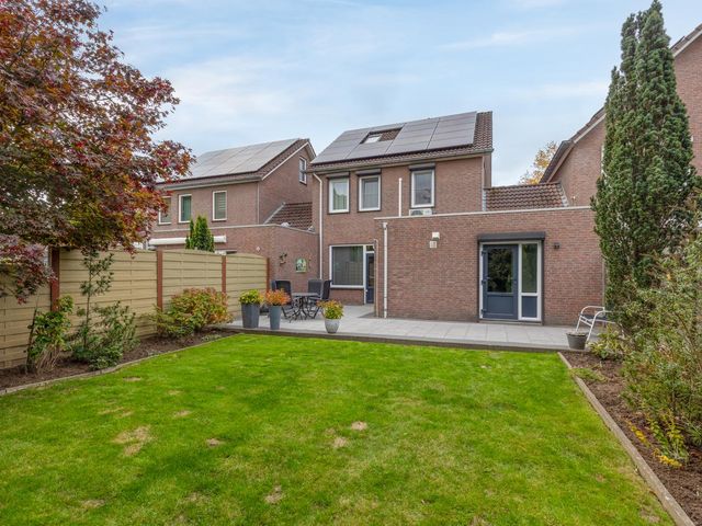 Schoutlaan 34, Susteren