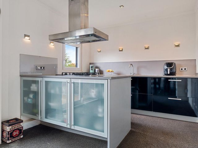 Nieuwenhofstraat 15, Hoensbroek