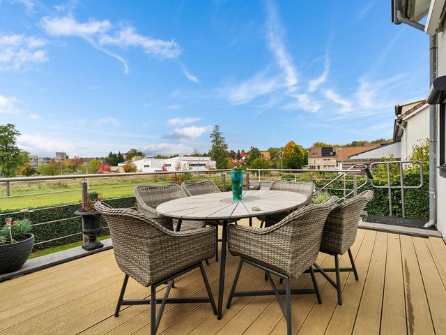 Nieuwenhofstraat 15, Hoensbroek