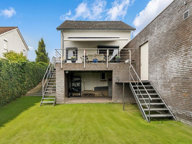 Nieuwenhofstraat 15, Hoensbroek