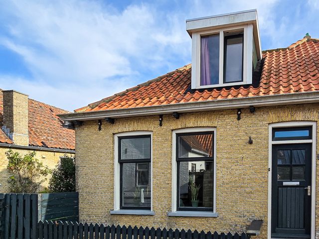 Buitenlevenglop 5, Midsland