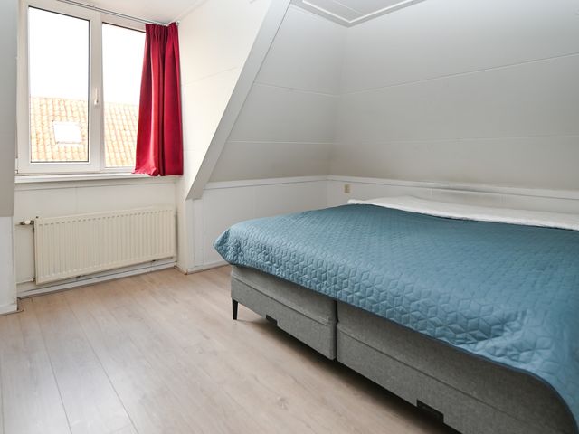 Buitenlevenglop 5, Midsland