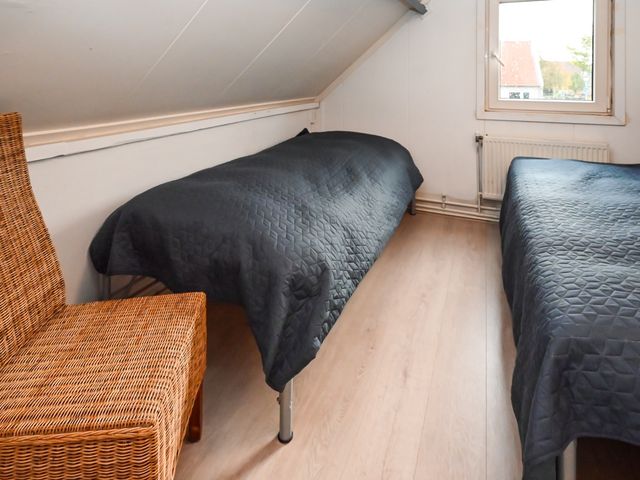 Buitenlevenglop 5, Midsland