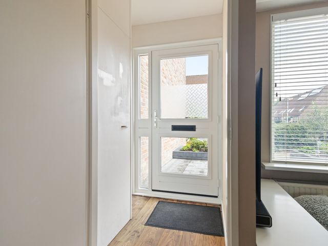 Doorzwin 5007, Julianadorp