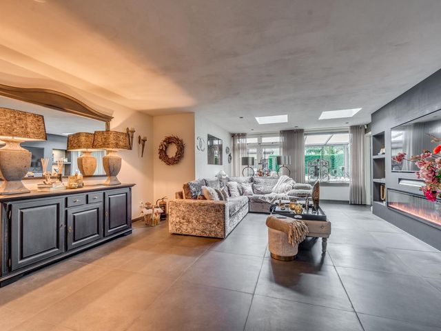 Kuifduikerstraat 23, Venlo