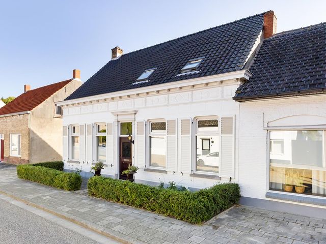 Dorpsstraat 54, Graauw