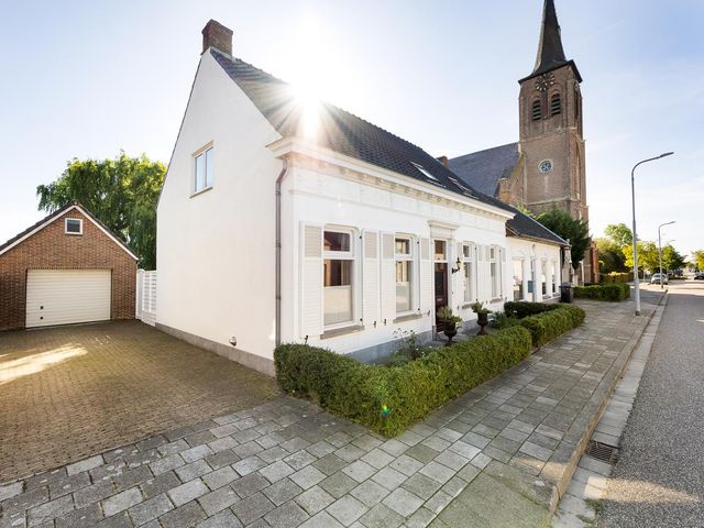 Dorpsstraat 54, Graauw