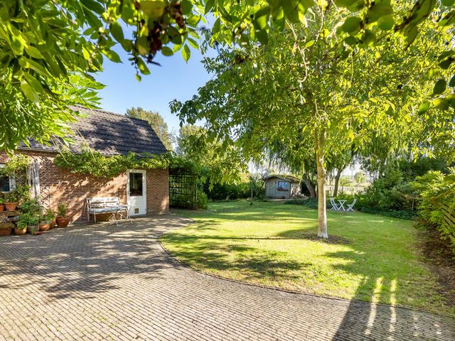 Dorpsstraat 54, Graauw