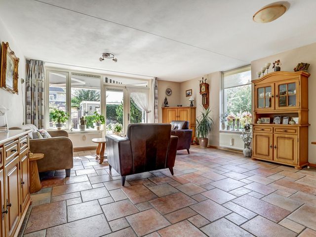 Schrijnwerkerij 23, Barendrecht