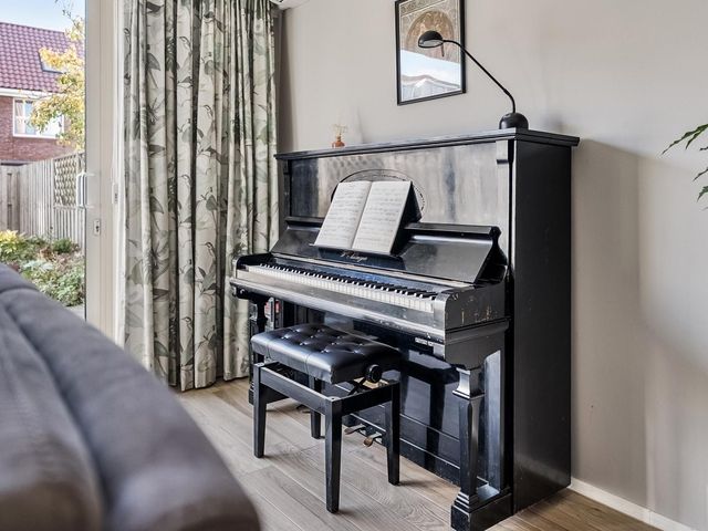 Louisapolder 44, Barendrecht