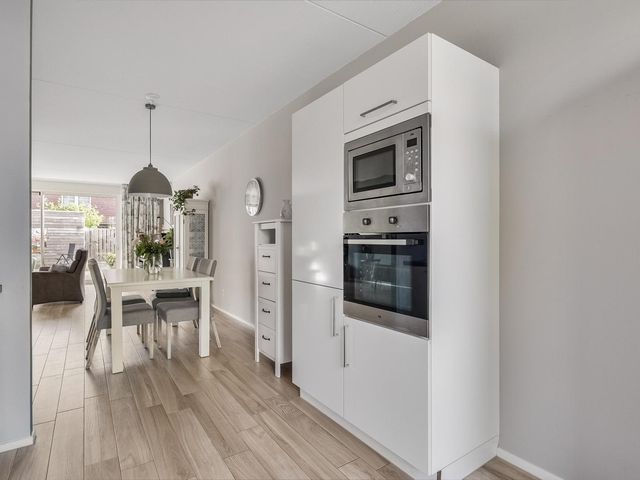 Louisapolder 44, Barendrecht