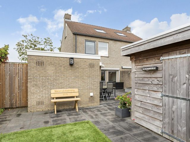Het Schut 73, Schoonebeek
