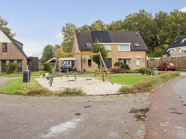 Het Schut 73, Schoonebeek