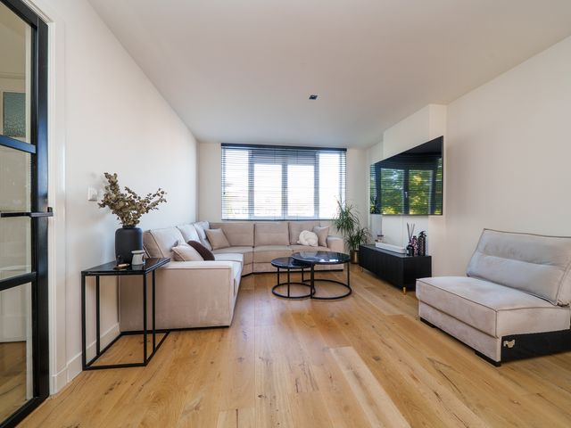 Schieweg 231A03, Rotterdam